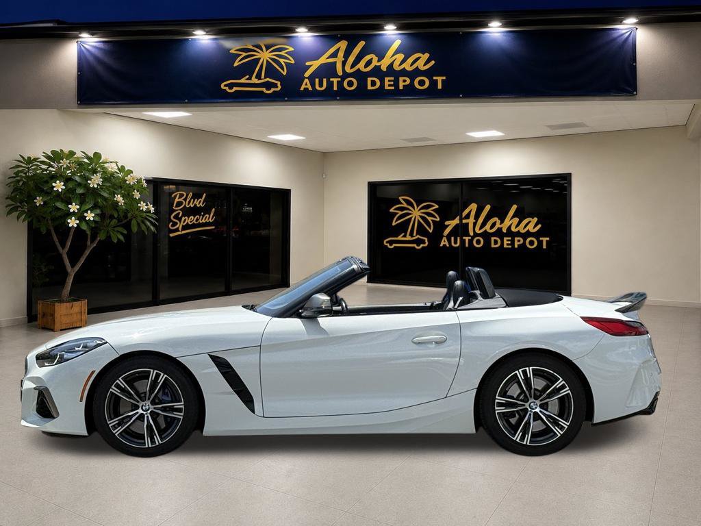 Used 2020 BMW Z4 M40i w/ Premium Package RWD image 2