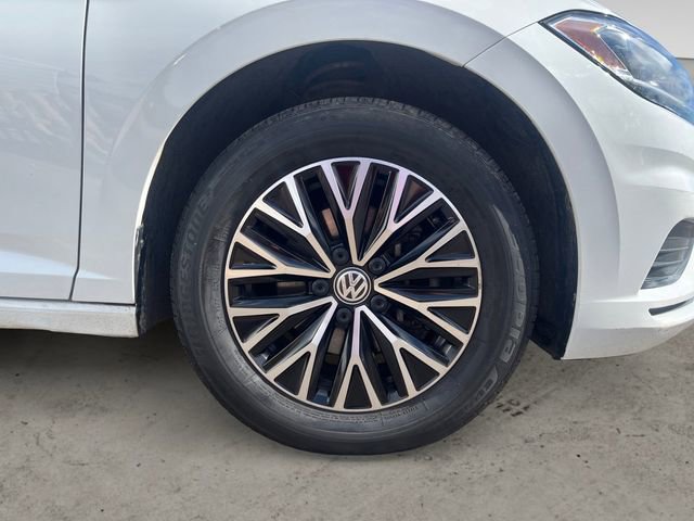 Used 2020 Volkswagen Jetta SE w/ SE Cold Weather Package image 17