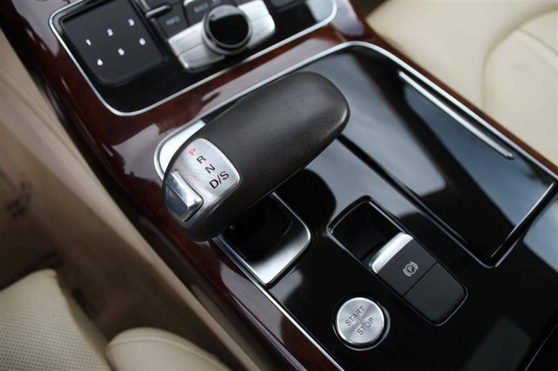 Used 2012 Audi A8 L 4.2 AWD/4WD image 22