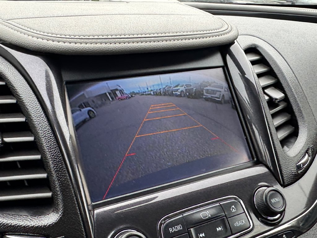 Used 2015 Chevrolet Impala LTZ FWD image 34