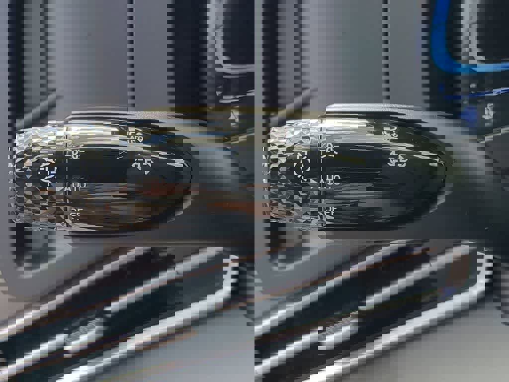 New 2026 Hyundai Elantra Sport image 27