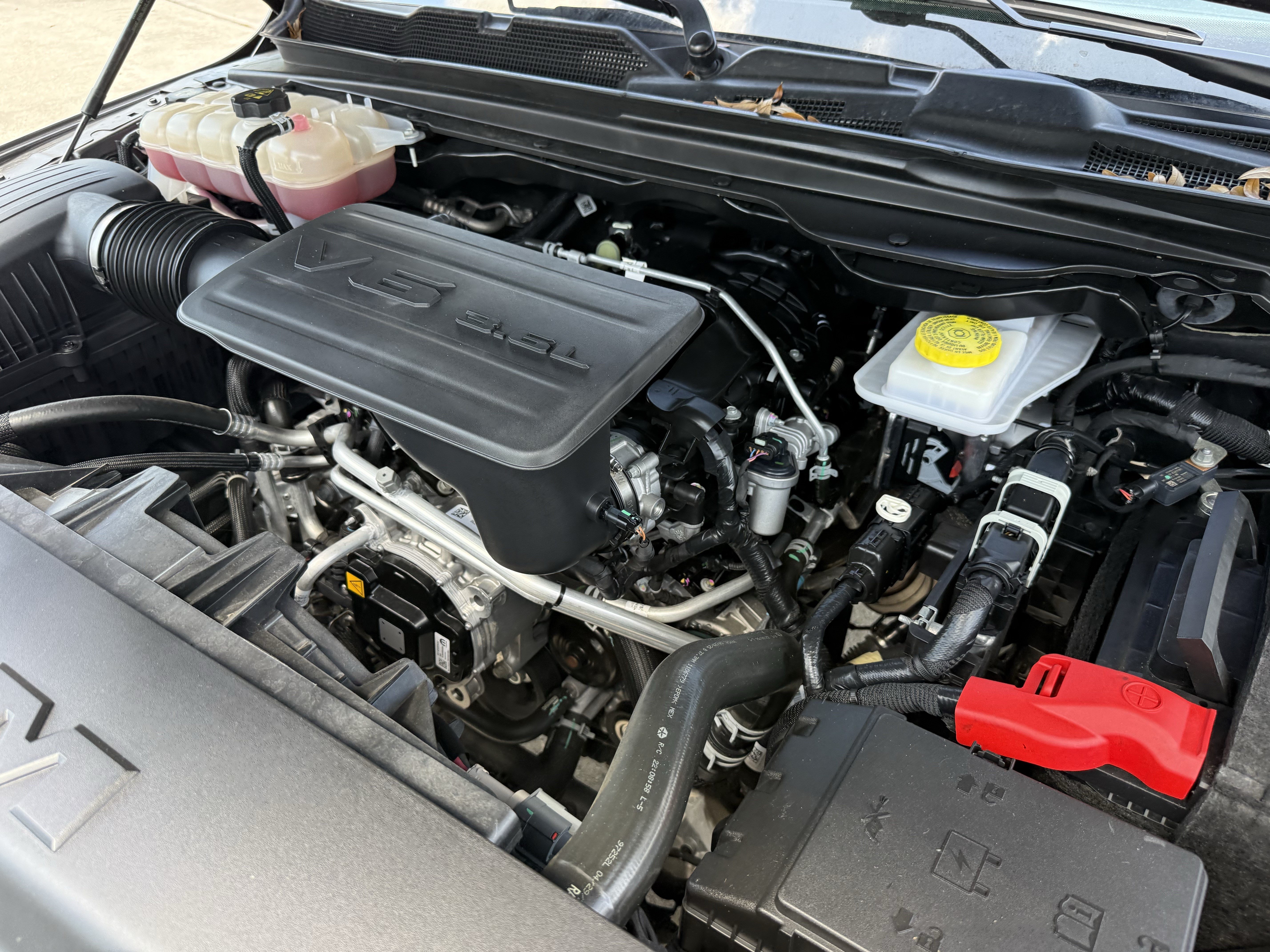 Used 2025 RAM 1500 Big Horn AWD/4WD image 32