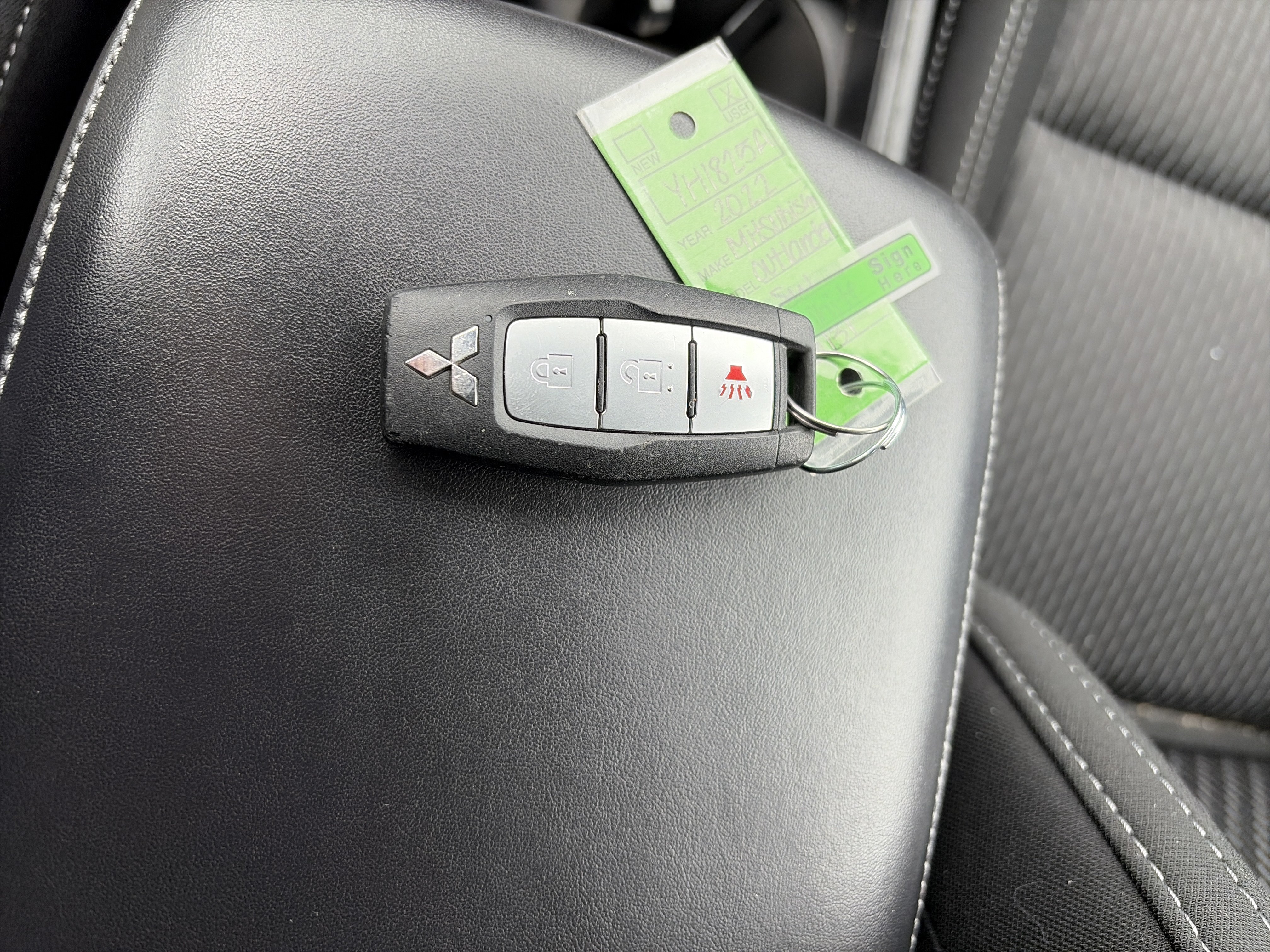 Used 2022 Mitsubishi Outlander ES AWD/4WD image 28