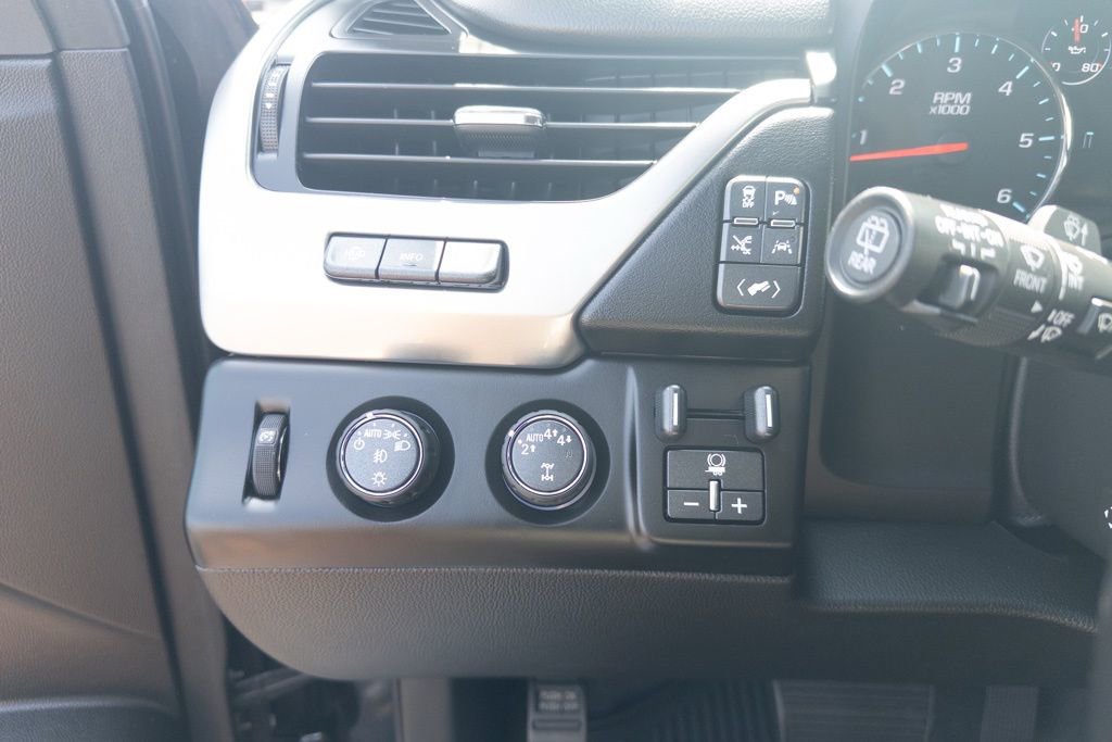 Used 2020 Chevrolet Tahoe Premier w/ Premier Plus Edition image 20