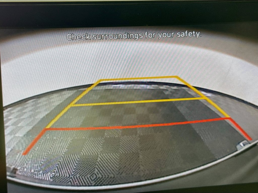 Used 2023 Hyundai Venue SEL FWD image 13