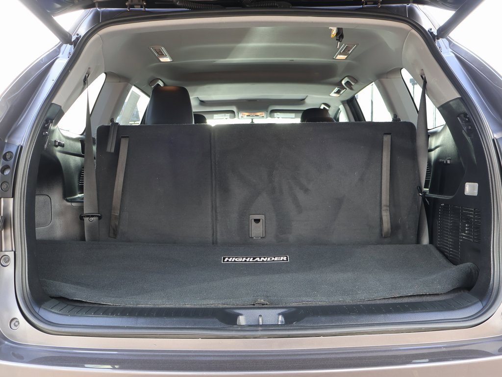 Used 2015 Toyota Highlander XLE image 21