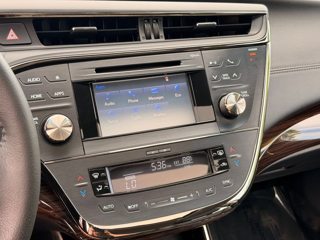 Used 2015 Toyota Avalon XLE Premium FWD image 34