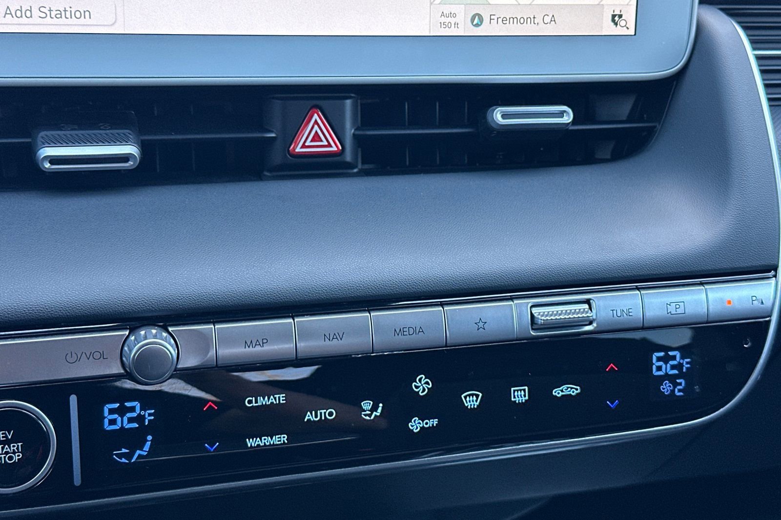 Used 2024 Hyundai Ioniq 5 SEL image 24