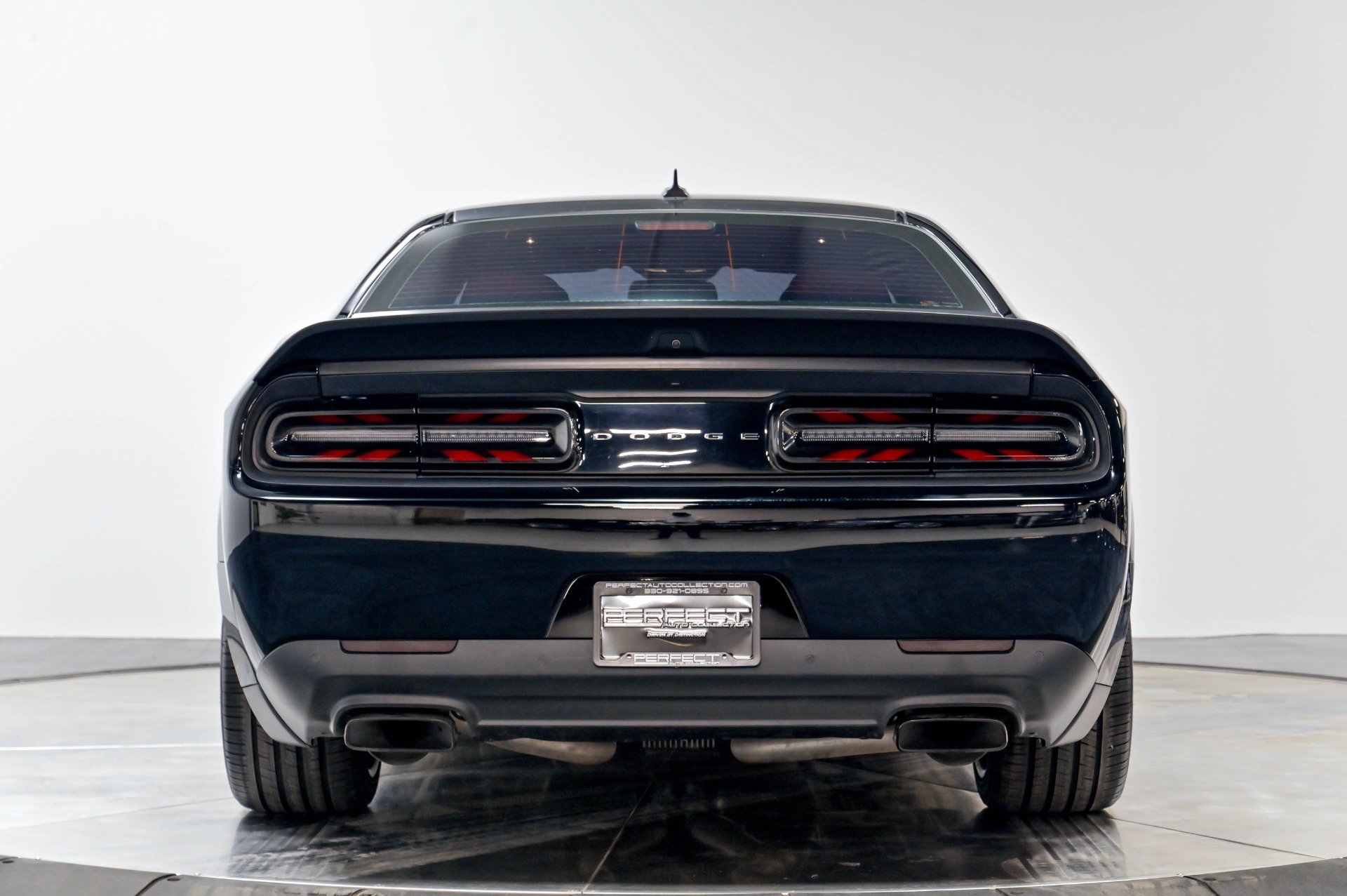 Used 2023 Dodge Challenger SRT Hellcat RWD image 46