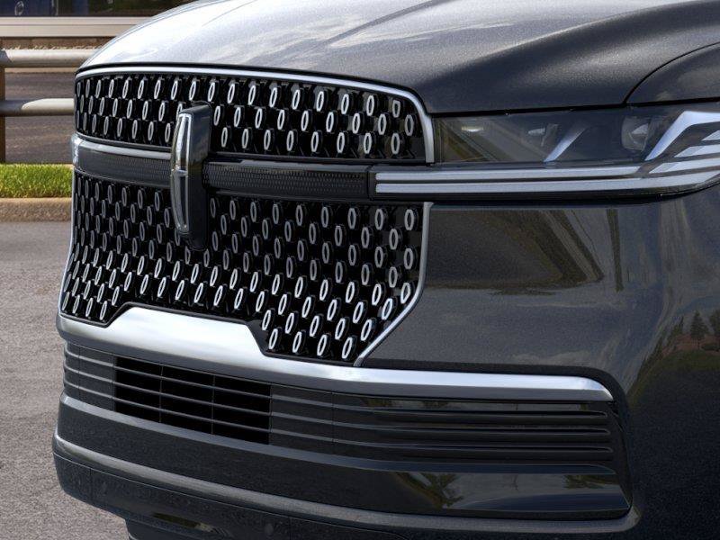 New 2026 Lincoln Navigator Reserve AWD/4WD image 42