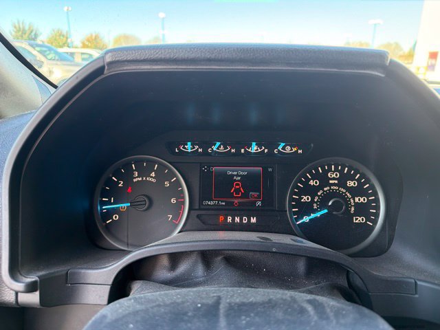 Used 2019 Ford F150 XLT w/ Equipment Group 302A Luxury AWD/4WD image 22