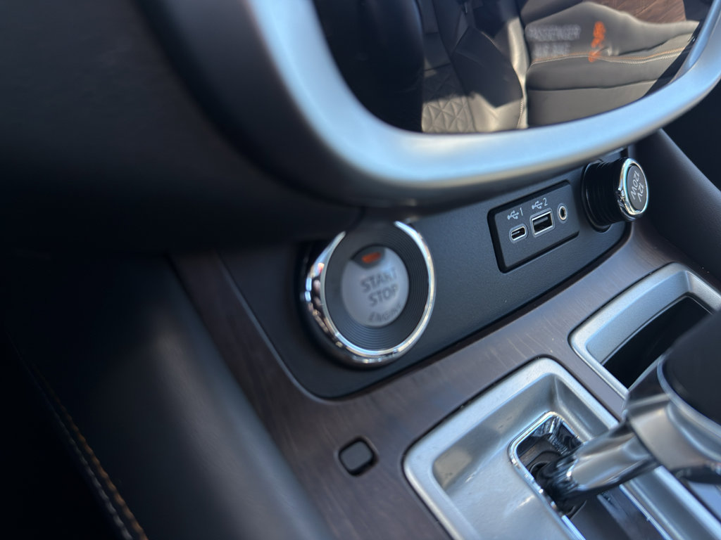 Certified 2024 Nissan Murano Platinum w/ Cargo Package image 20