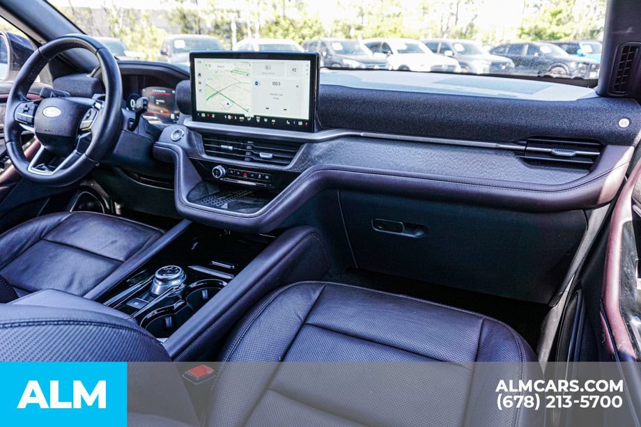 Used 2025 Ford Explorer Platinum w/ LUX Leather Package AWD/4WD image 26
