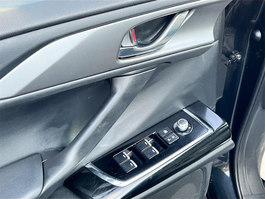 Used 2023 MAZDA CX-9 Touring Plus image 17