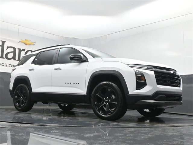 New 2026 Chevrolet Equinox LT w/ Midnight Edition image 2