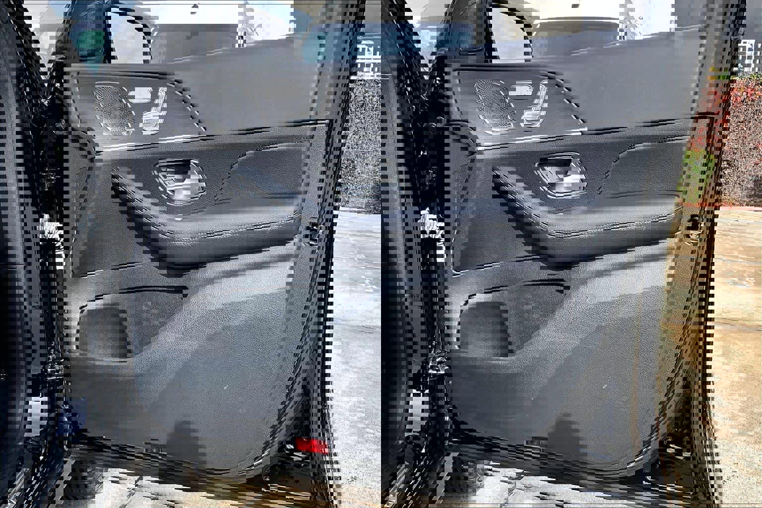 Used 2023 Mercedes-Benz GLE 350 4MATIC image 22