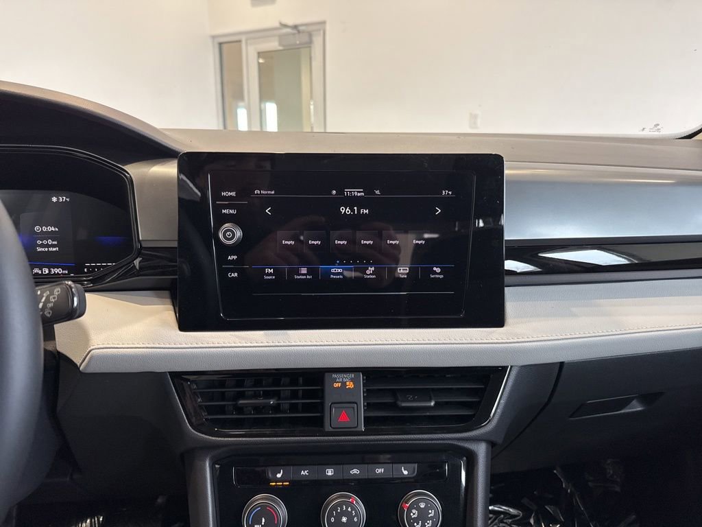 New 2026 Volkswagen Taos S image 21