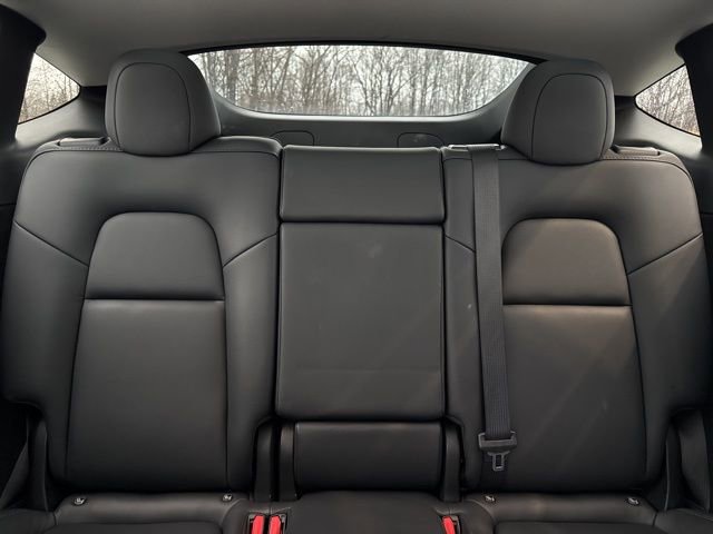 Used 2023 Tesla Model Y Long Range image 20