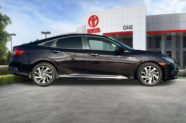 Used 2018 Honda Civic EX image 3