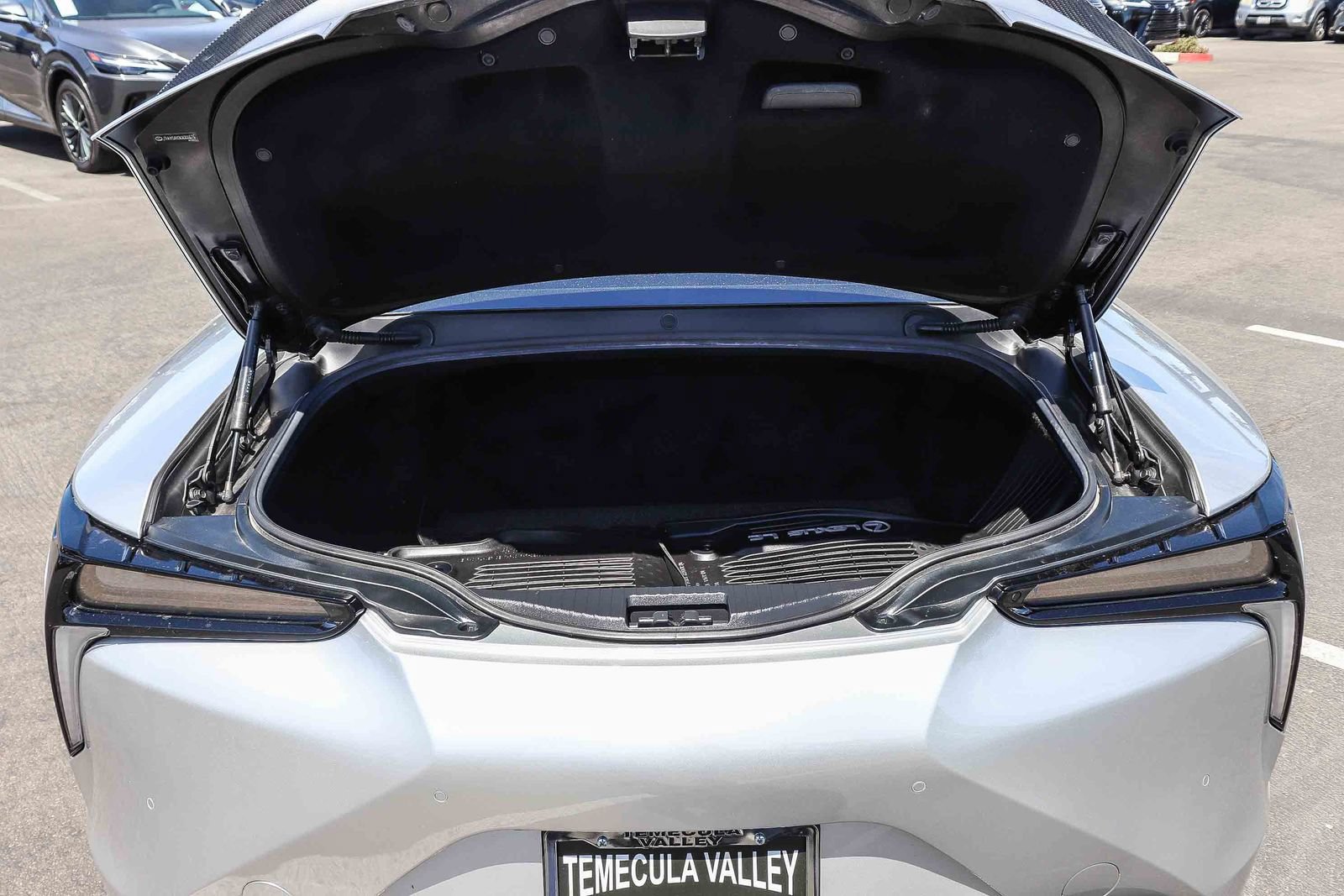 Used 2019 Lexus LC 500h w/ Sport Package RWD image 31