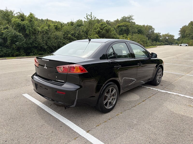 Used 2009 Mitsubishi Lancer DE FWD image 5