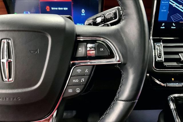 Used 2024 Lincoln Navigator Reserve w/ Monochromatic Package image 27