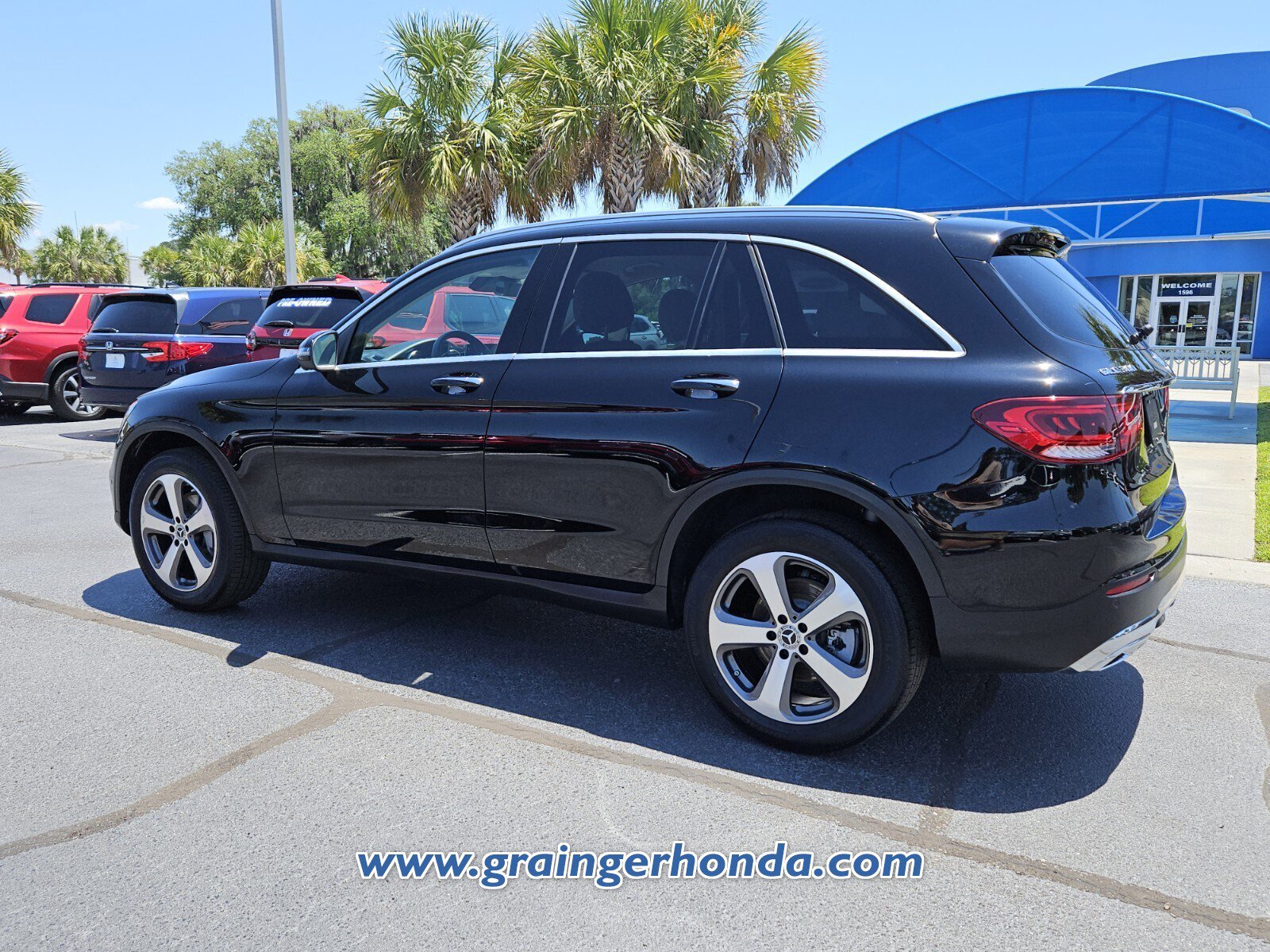 Used 2022 Mercedes-Benz GLC 300 image 3