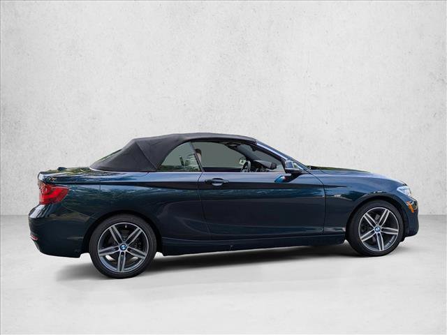 Used 2017 BMW 230i Convertible RWD image 4