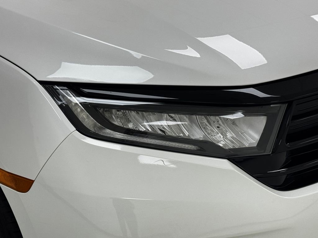 Used 2024 Honda Odyssey Sport image 45