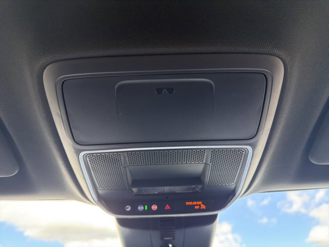 New 2026 Chevrolet Traverse High Country w/ LPO, Floor Liner Package image 21