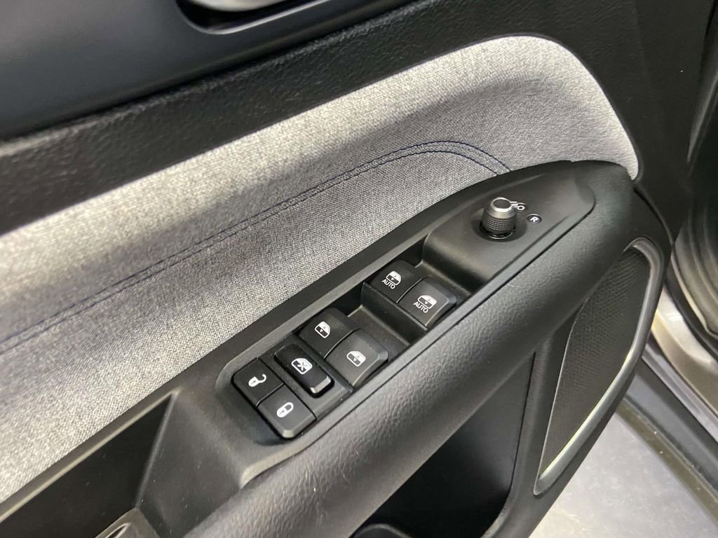Used 2022 Jeep Compass Latitude w/ Convenience Group image 19