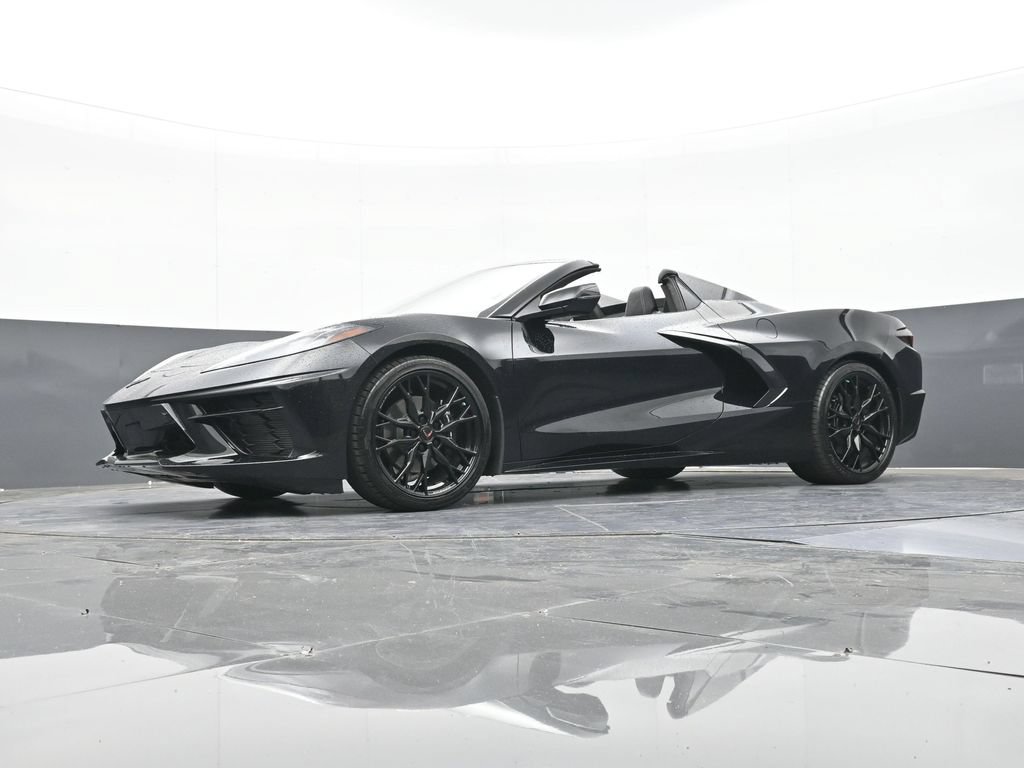 Used 2023 Chevrolet Corvette Stingray Premium Conv w/ Battery Protection Package RWD image 40