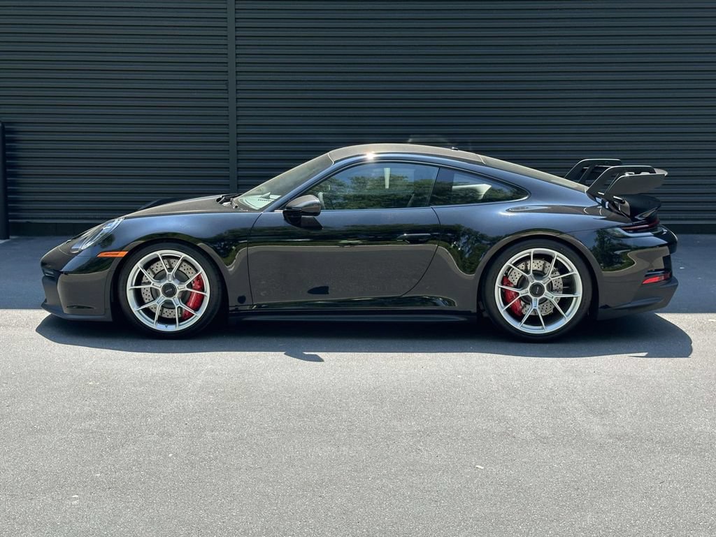 Certified 2022 Porsche 911 GT3 RWD image 2
