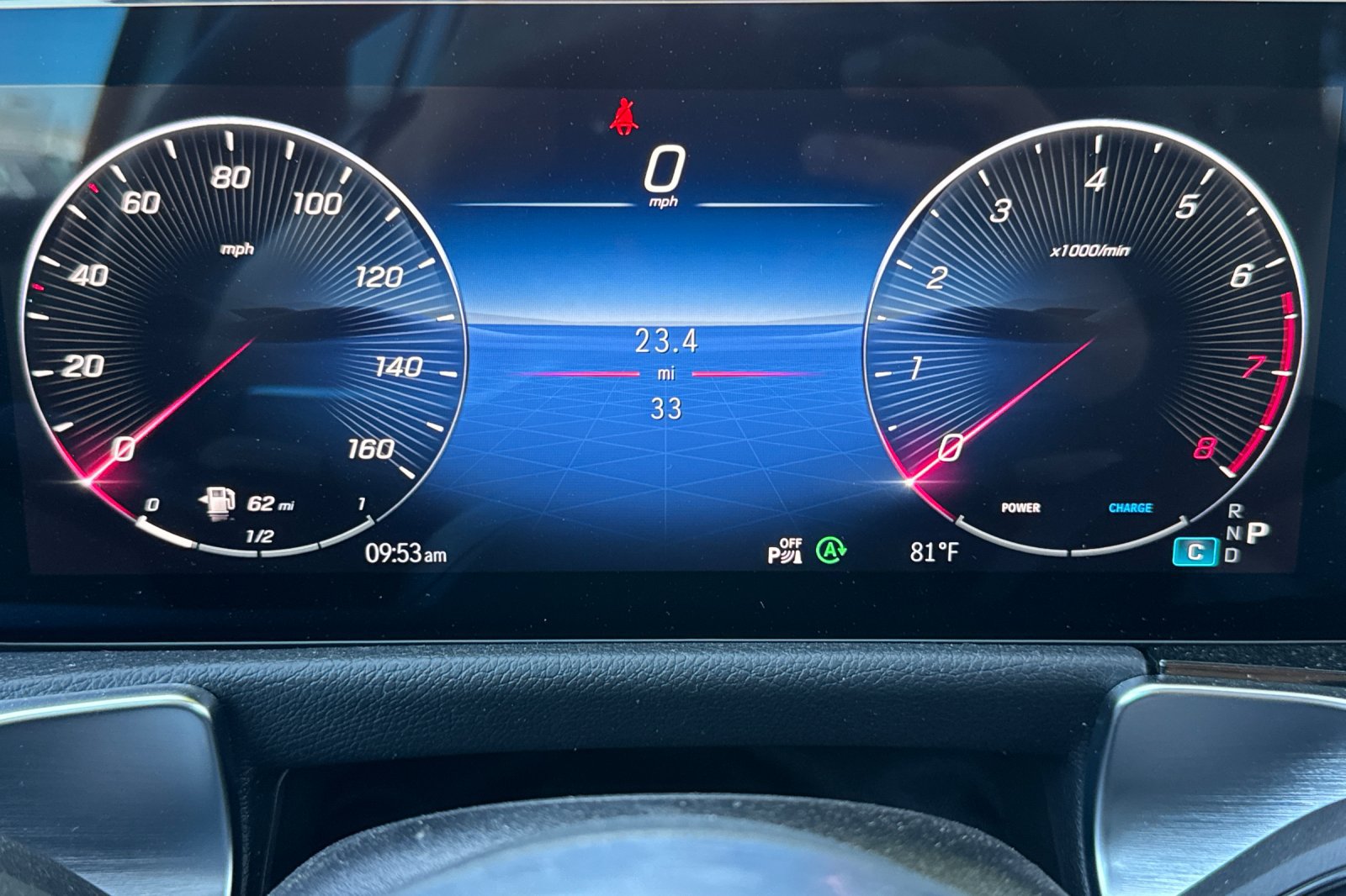 New 2025 Mercedes-Benz GLB 250 4MATIC image 25