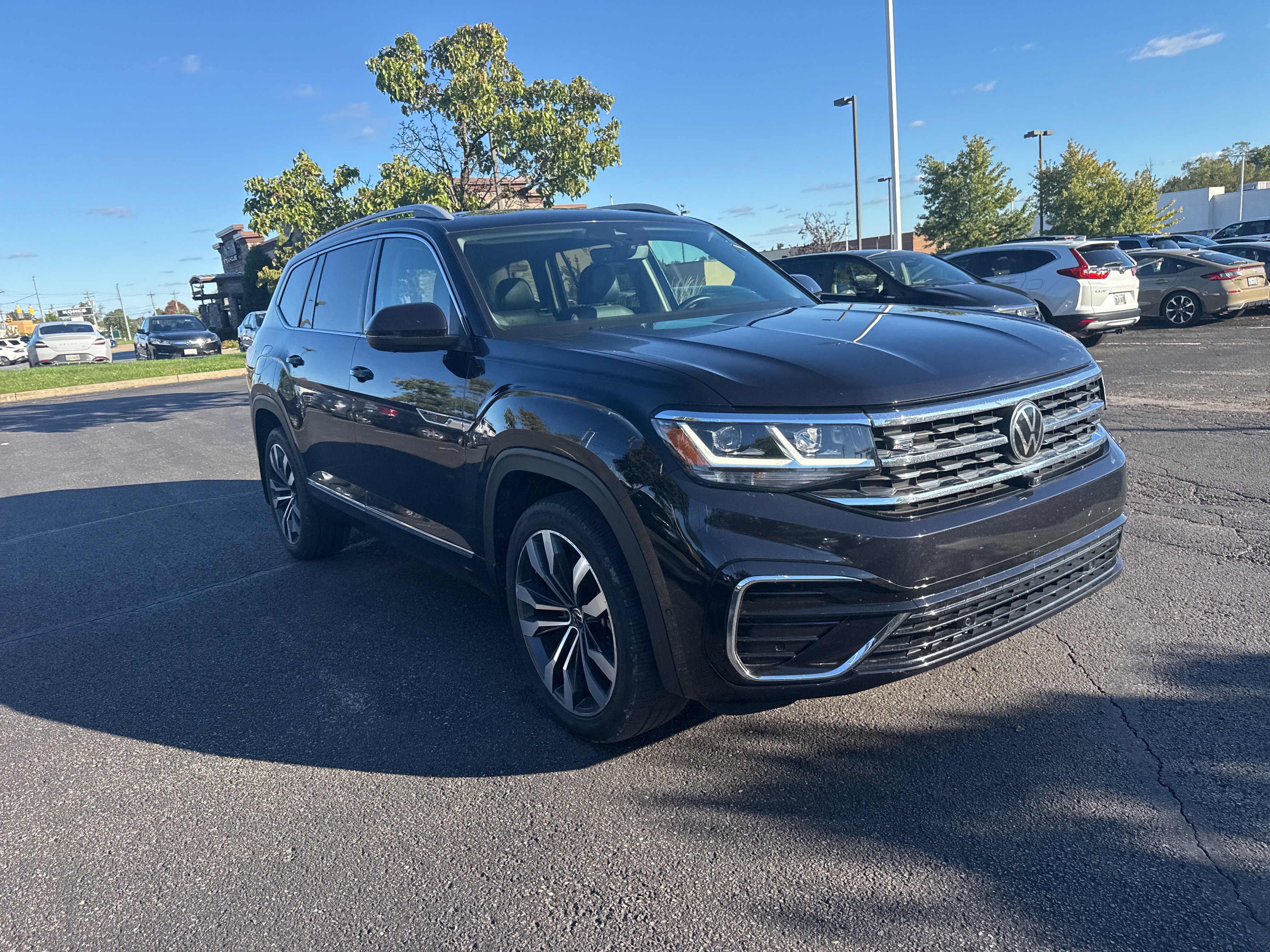 Used 2022 Volkswagen Atlas SEL Premium AWD/4WD image 24