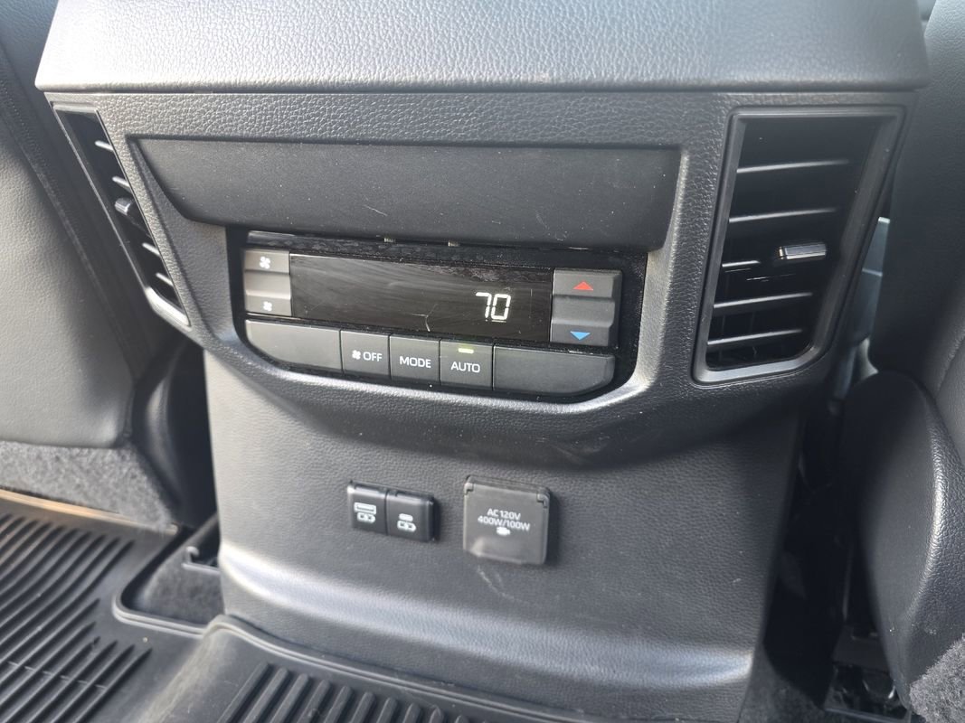 Used 2024 Toyota Sequoia Limited image 20