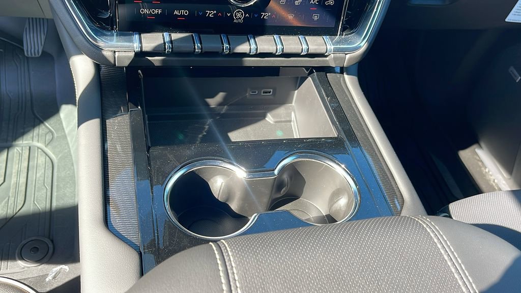 New 2026 GMC Yukon Elevation image 21