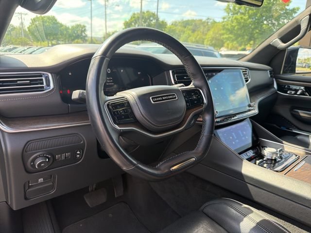 Used 2023 Jeep Grand Wagoneer Series II AWD/4WD image 10