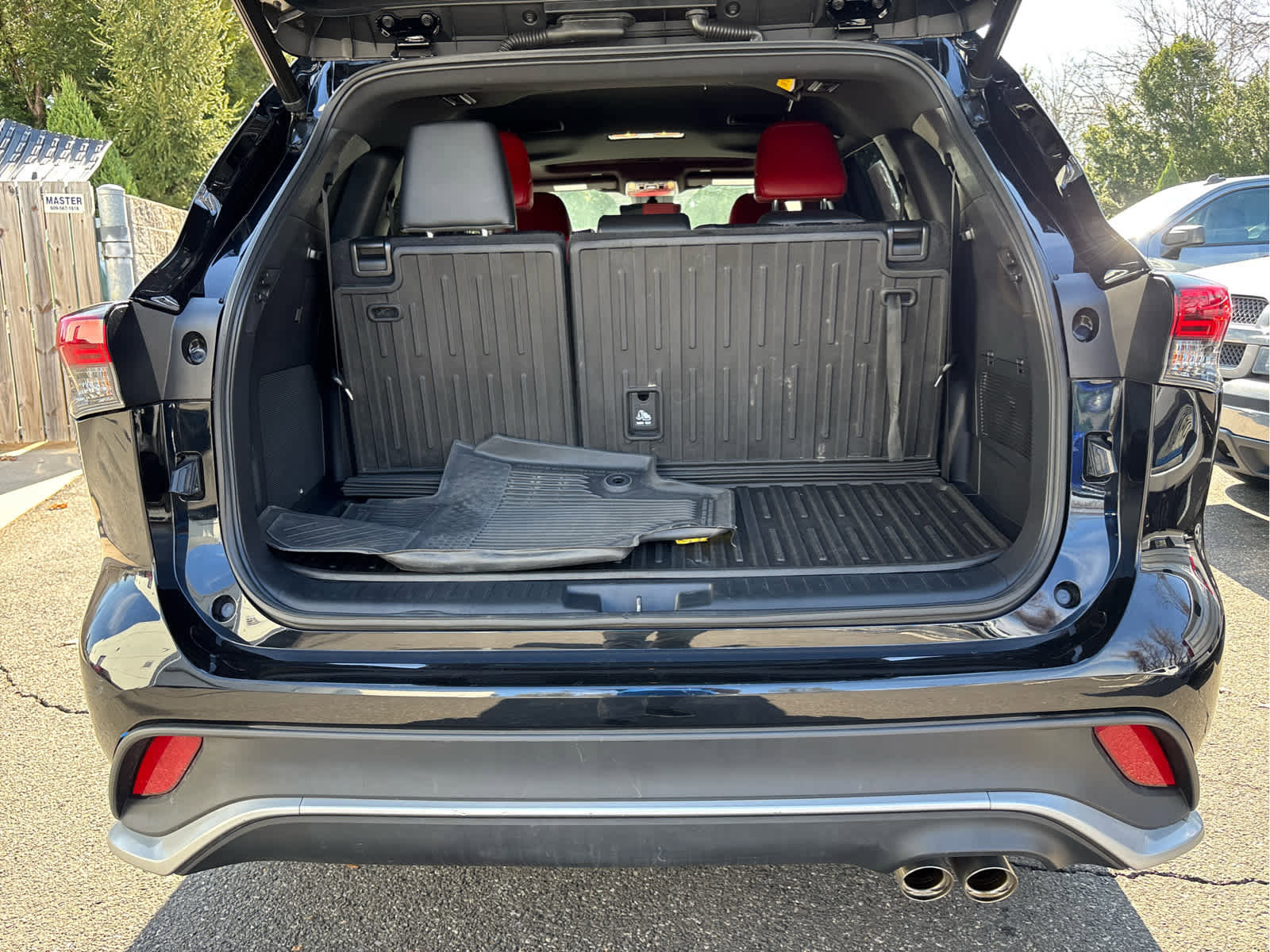 Used 2023 Toyota Highlander XSE AWD/4WD image 38