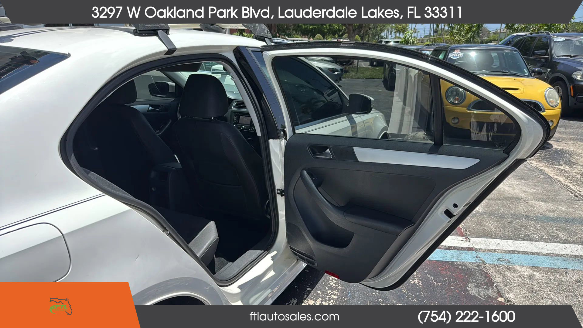 Used 2011 Volkswagen Jetta SEL image 34