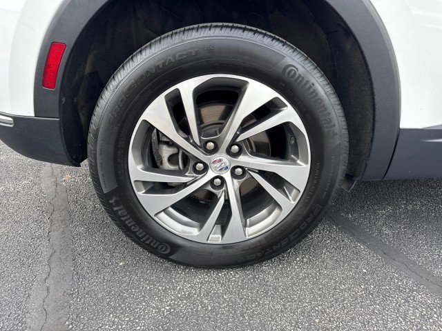 Used 2023 Buick Envision Essence FWD image 10