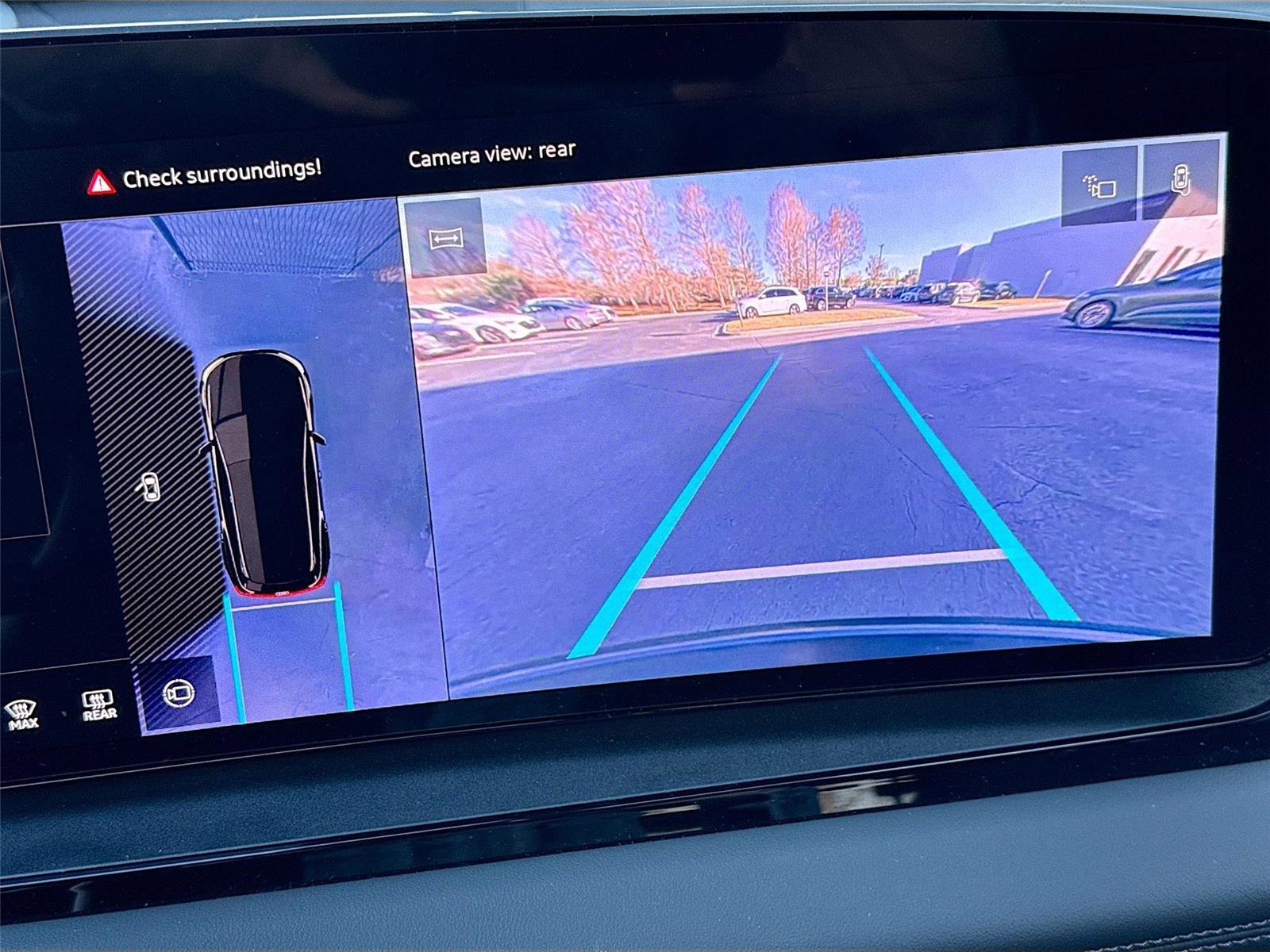 Used 2025 Audi Q6 e-tron Premium Plus w/ Premium Plus image 14