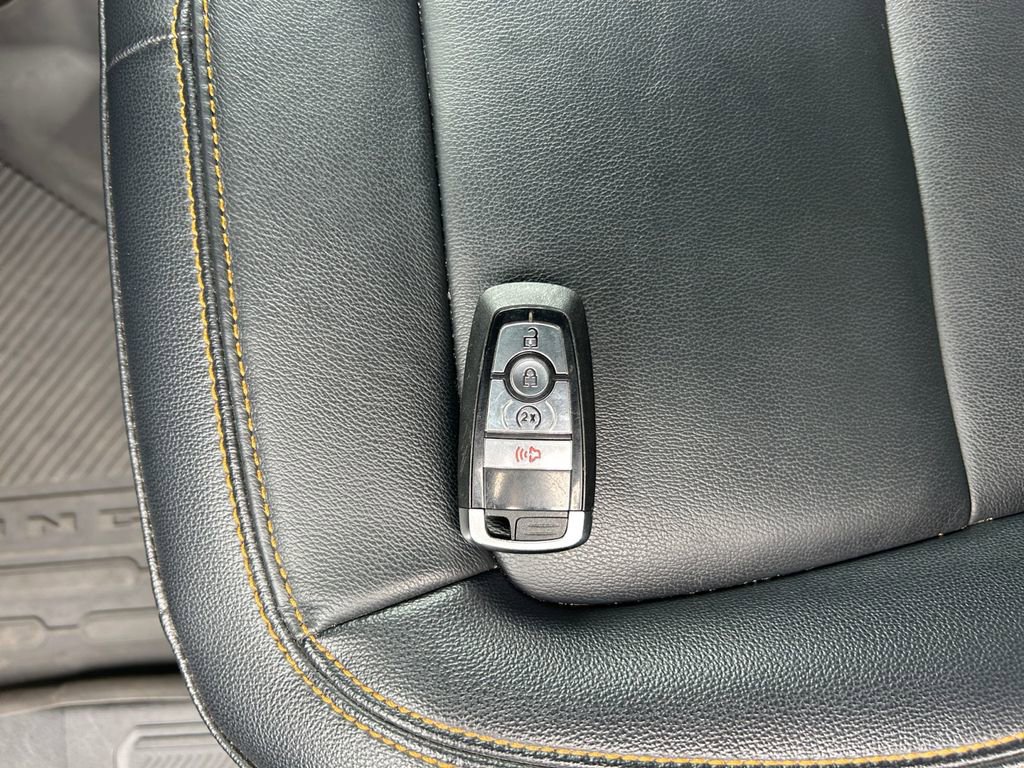 Used 2024 Ford Bronco Badlands image 33