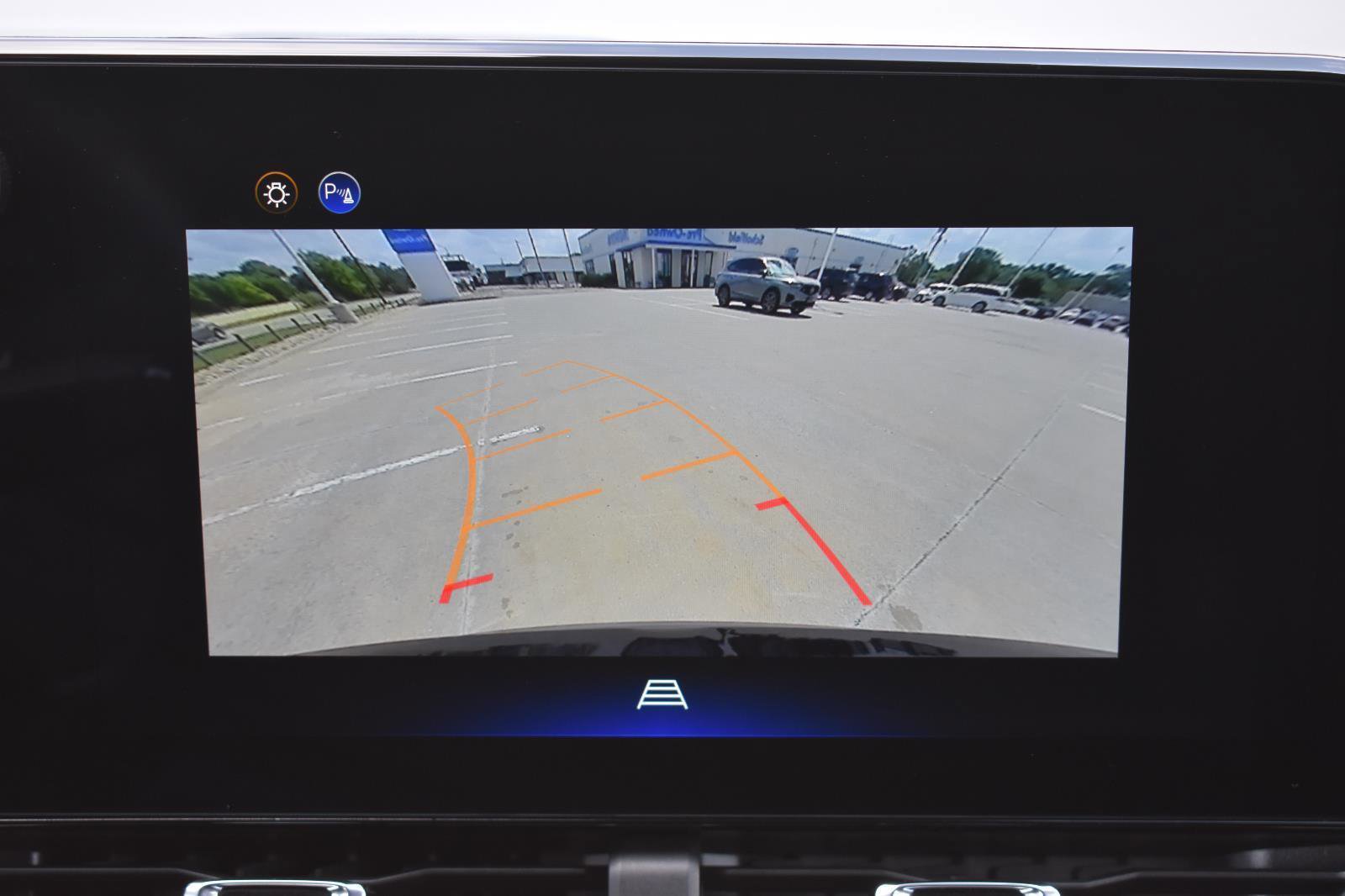Used 2025 Chevrolet Equinox LT AWD/4WD image 10