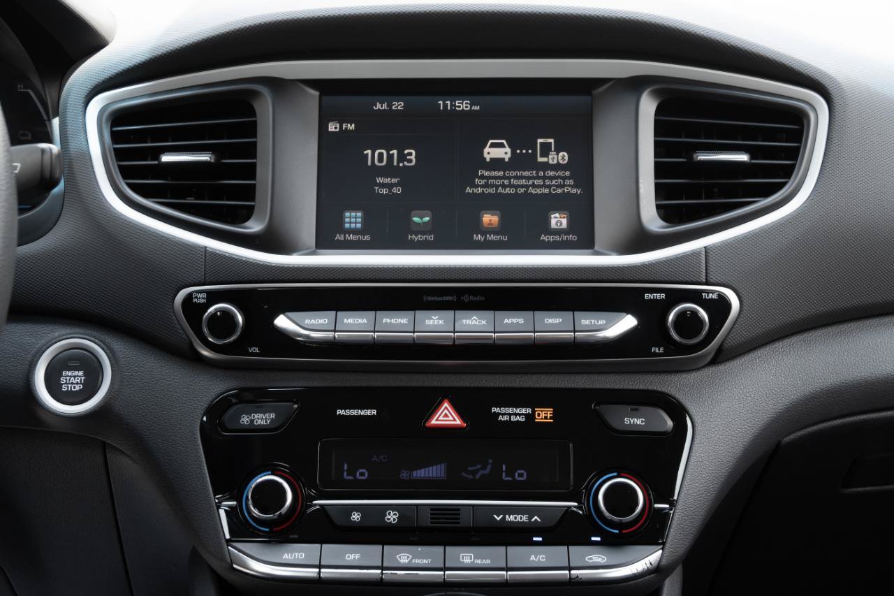 Used 2019 Hyundai Ioniq Blue FWD image 24