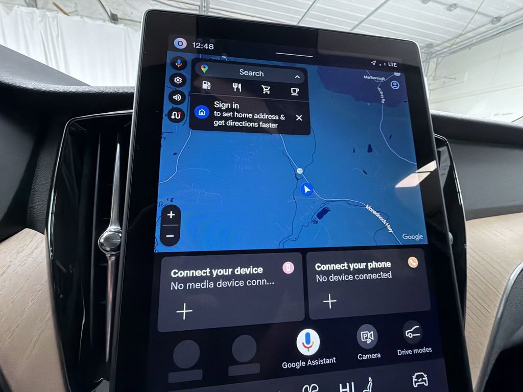 New 2026 Volvo XC60 B5 Plus w/ Climate Package image 24