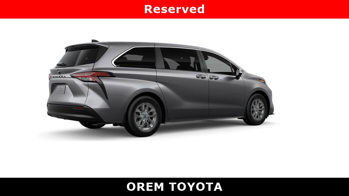 New 2026 Toyota Sienna LE image 10