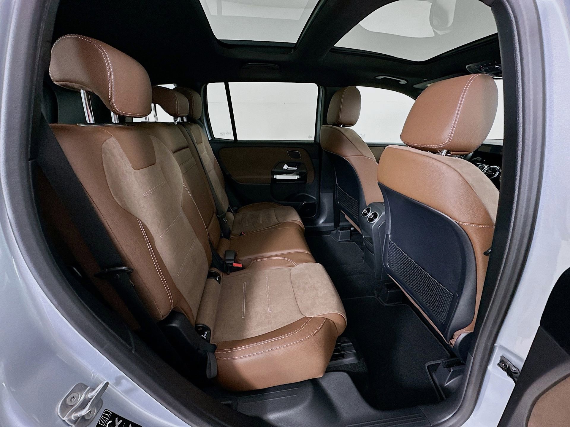 New 2026 Mercedes-Benz GLB 250 image 28