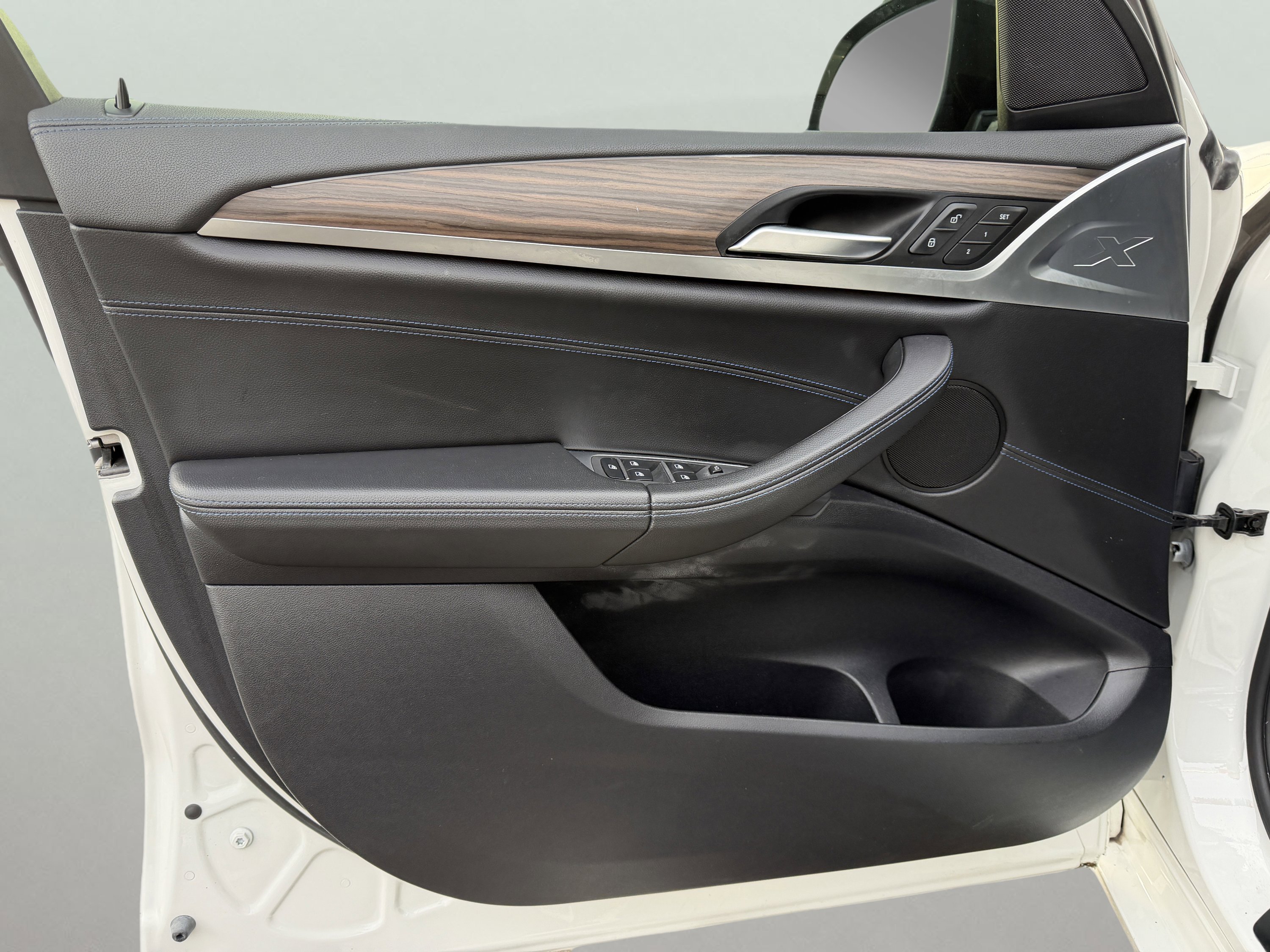 Used 2018 BMW X3 M40i w/ Premium Package image 27