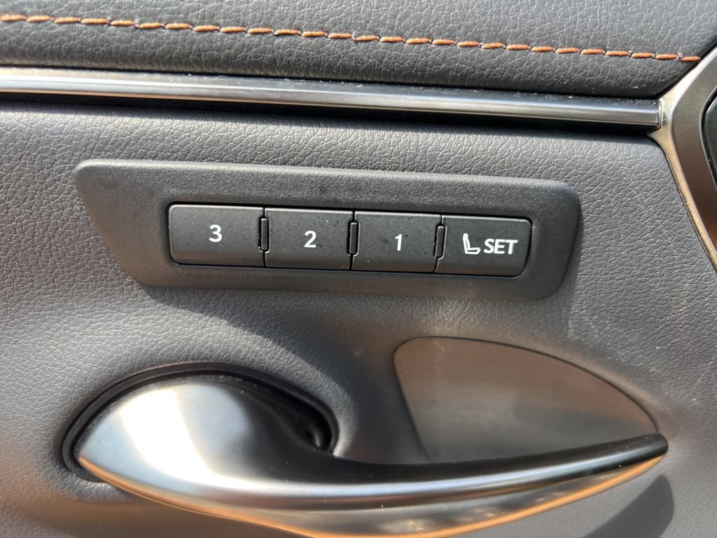 Used 2023 Lexus ES 350 w/ Premium Package FWD image 27